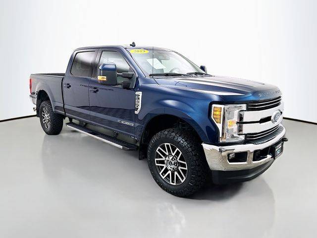 2019 Ford Super Duty F-250 Lariat — Pickup Truck — 94,125 mi — Bloomington, IL