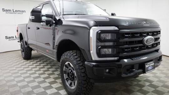 2024 Ford Super Duty F-350 LARIAT — Pickup Truck — 25,523 mi — Bloomington, IL