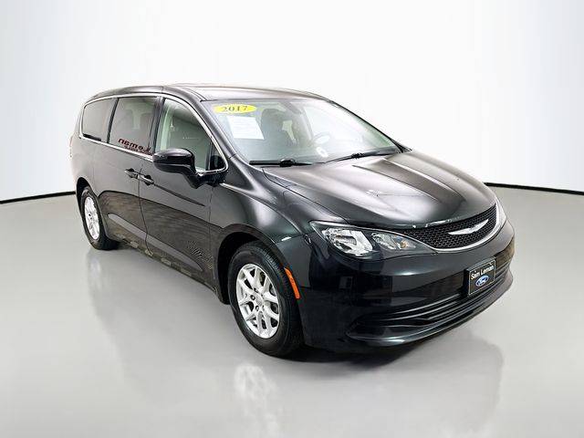 2017 Chrysler Pacifica LX — Minivan — 149,165 mi — Bloomington, IL
