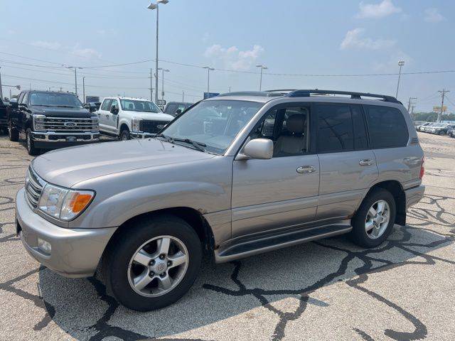 2005 Toyota Land Cruiser Base — SUV — 206,697 mi — Bloomington, IL