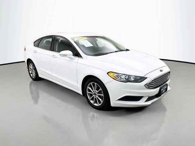 2017 Ford Fusion SE — Sedan — 119,433 mi — Bloomington, IL