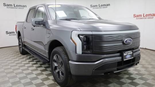 2022 Ford F-150 Lightning LARIAT — Pickup Truck — 7,248 mi — Bloomington, IL