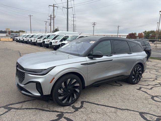 2024 Lincoln Nautilus Reserve — SUV — 5,282 mi — Bloomington, IL