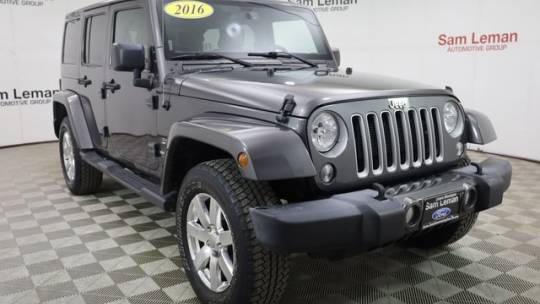 2016 Jeep Wrangler Sahara — SUV — 118,731 mi — Bloomington, IL