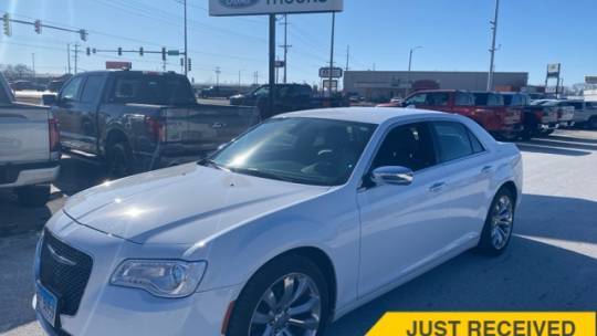 2019 Chrysler 300 Limited — Sedan — 73,160 mi — Bloomington, IL