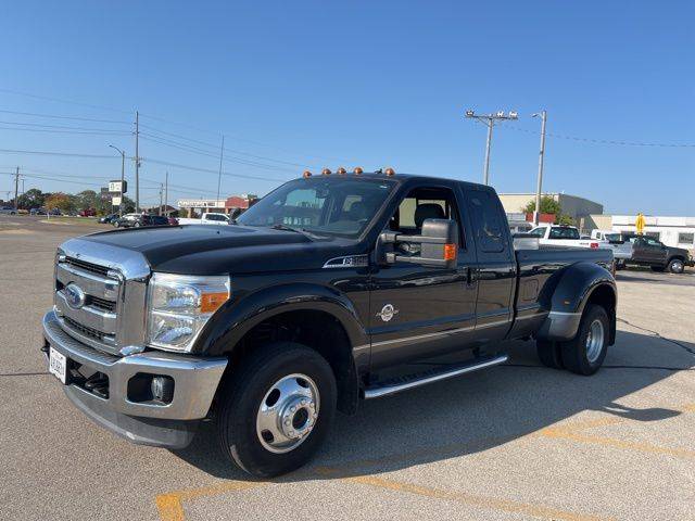 2011 Ford Super Duty F-350 Lariat — Pickup Truck — 67,011 mi — Bloomington, IL