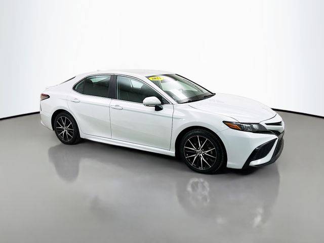 2023 Toyota Camry SE — Sedan — 64,310 mi — Bloomington, IL