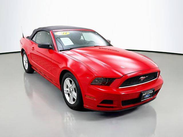 2014 Ford Mustang V6 — Convertible — 68,536 mi — Bloomington, IL