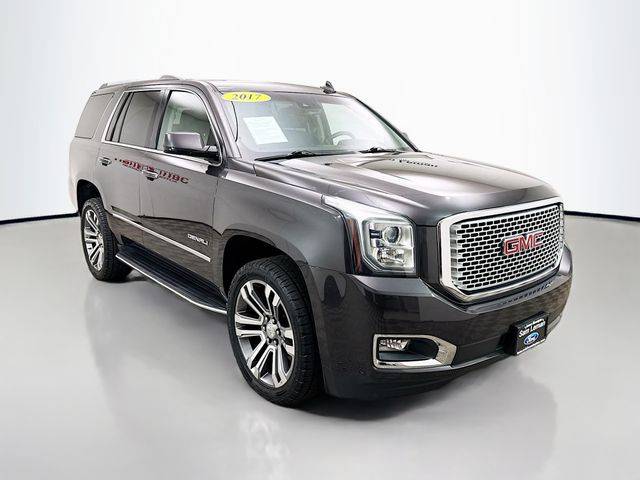 2017 GMC Yukon Denali — SUV — 105,642 mi — Bloomington, IL