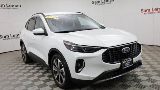 2023 Ford Escape Platinum — SUV — 5,111 mi — Bloomington, IL