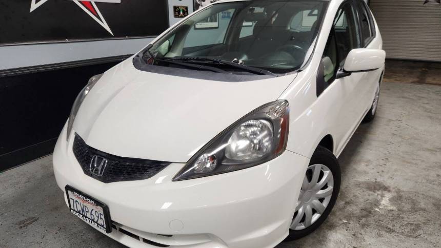 2013 Honda Fit Base — Hatchback — 70,362 mi — Temecula, CA