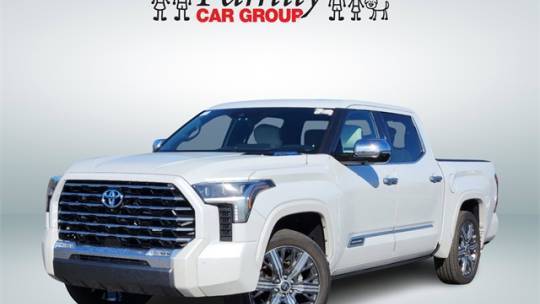 2022 Toyota Tundra Hybrid Capstone — Pickup Truck — 51,355 mi — Arlington, TX