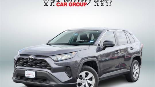 2022 Toyota RAV4 LE — SUV — 35,368 mi — Arlington, TX