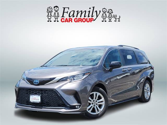 2022 Toyota Sienna XSE — Minivan — 43,643 mi — Arlington, TX