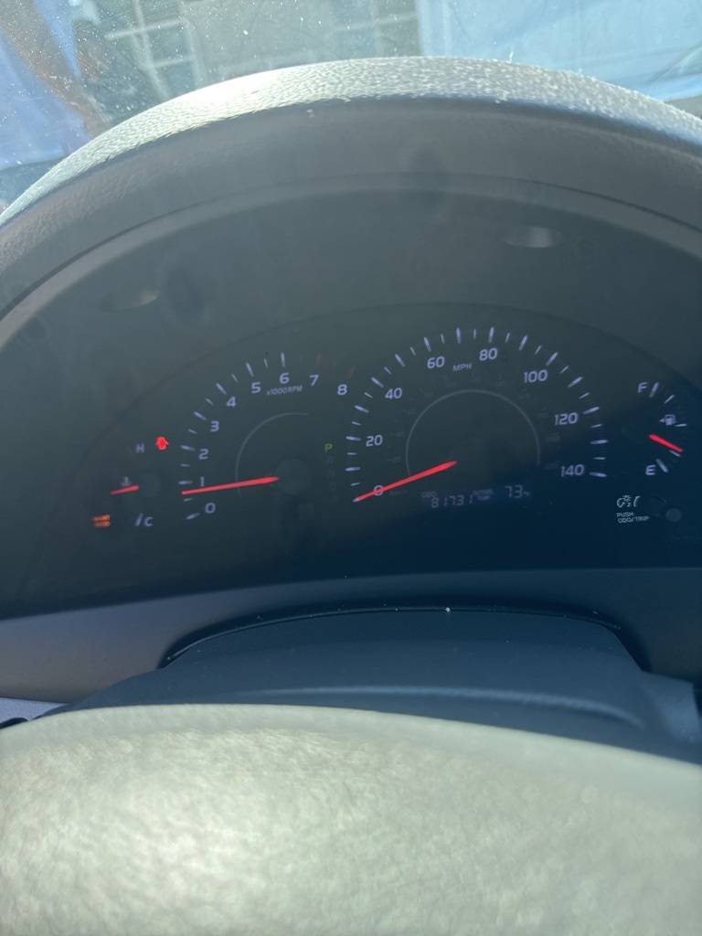 2010 Toyota Camry LE — Sedan — 81,731 mi — Hanford, CA