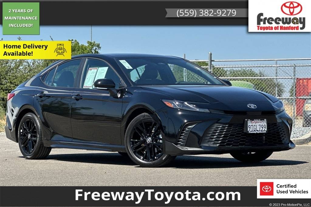 2025 Toyota Camry SE — Sedan — 106 mi — Hanford, CA