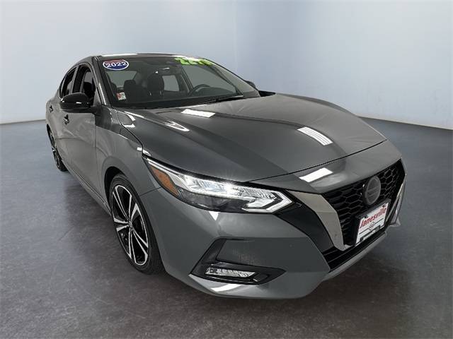 2022 Nissan Sentra SR — Sedan — 14,969 mi — Janesville, WI