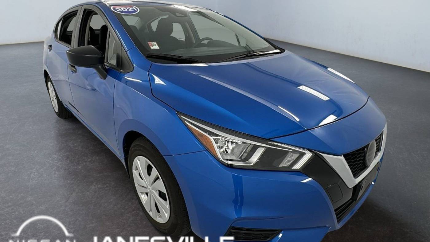2021 Nissan Versa S — Sedan — 20,850 mi — Janesville, WI