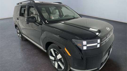 2024 Hyundai Santa Fe Limited — SUV — 17,983 mi — Janesville, WI