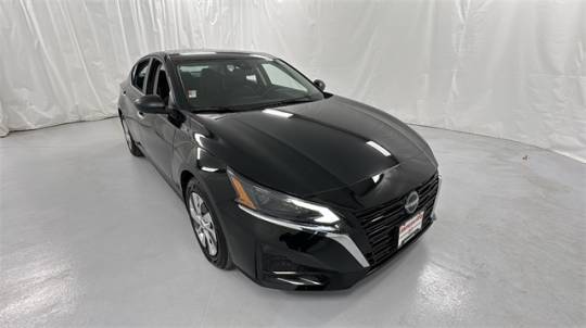2024 Nissan Altima S — Sedan — 9,561 mi — Janesville, WI