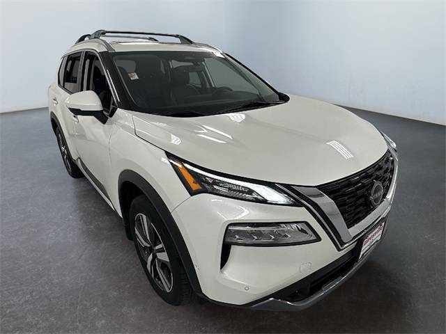 2022 Nissan Rogue SL — SUV — 29,982 mi — Janesville, WI