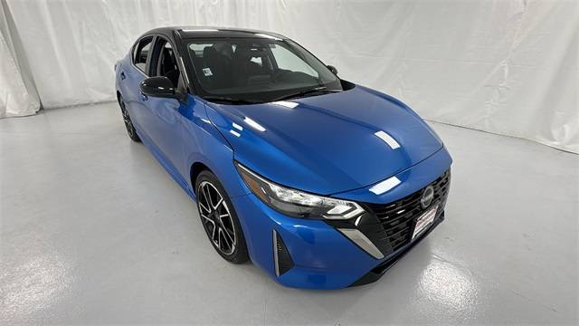 2025 Nissan Sentra SR — Sedan — 7,742 mi — Janesville, WI