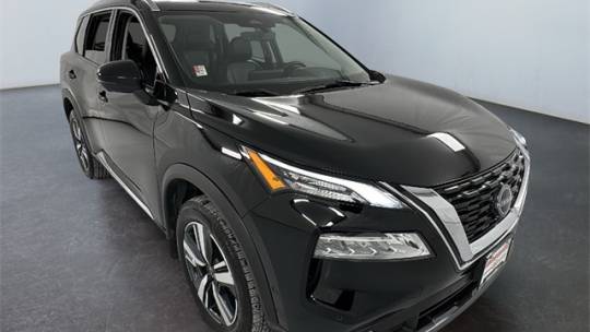 2023 Nissan Rogue SL — SUV — 5,550 mi — Janesville, WI