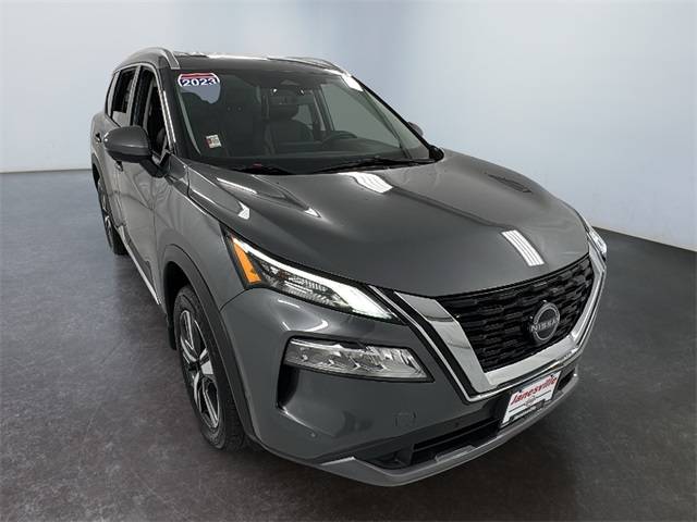 2023 Nissan Rogue SL — SUV — 21,783 mi — Janesville, WI