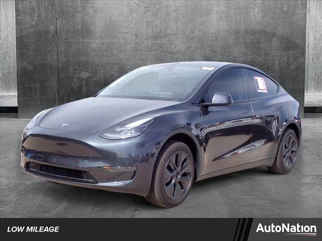 2025 Tesla Model Y Long Range — SUV — 3,156 mi — Englewood, CO