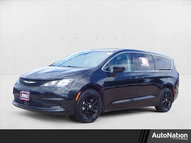 2022 Chrysler Voyager LX — Minivan — 91,643 mi — Englewood, CO