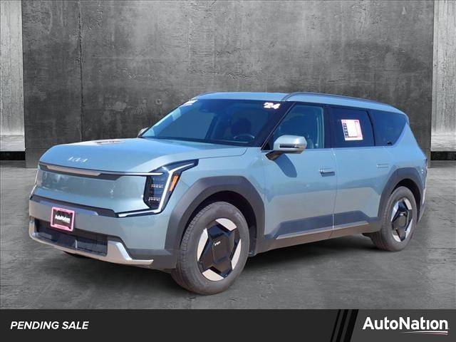 2024 Kia EV9 Wind — SUV — 5,441 mi — Englewood, CO