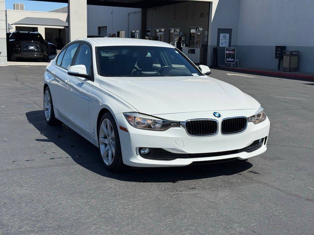 2013 BMW 3 Series 320i