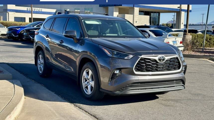 2022 Toyota Highlander LE — SUV — 34,255 mi — Henderson, NV