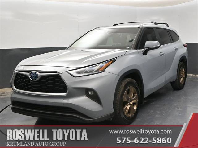 2023 Toyota Highlander Hybrid Bronze Edition