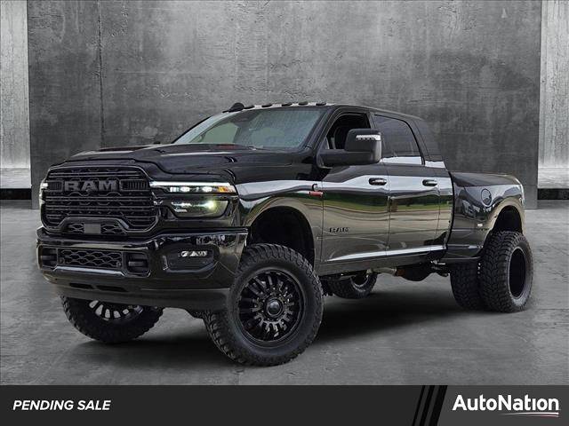 2025 Ram 3500 Laramie — Pickup Truck — 159 mi — Fort Worth, TX