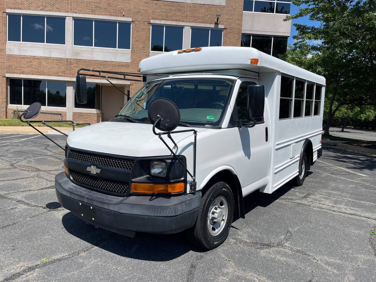 2008 Chevrolet Express Commercial Cutaway C6Y — Chassis Cab Truck — 43,649 mi — Chantilly, VA