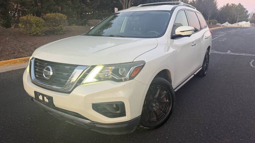 2017 Nissan Pathfinder SL — SUV — 92,428 mi — Chantilly, VA