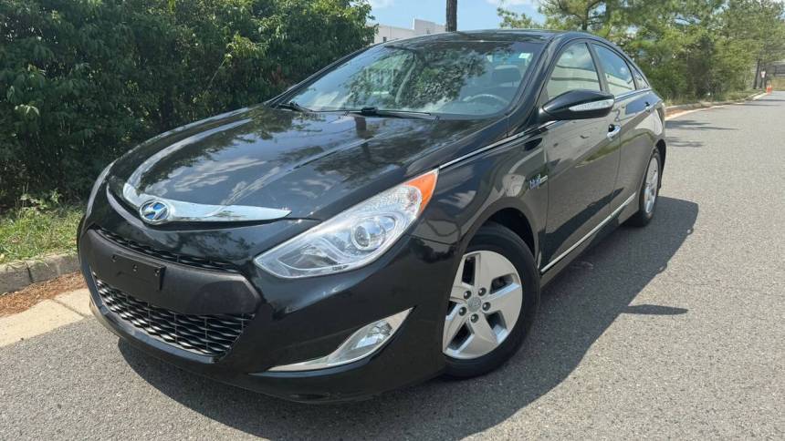 2012 Hyundai Sonata Hybrid Base — Sedan — 94,692 mi — Chantilly, VA