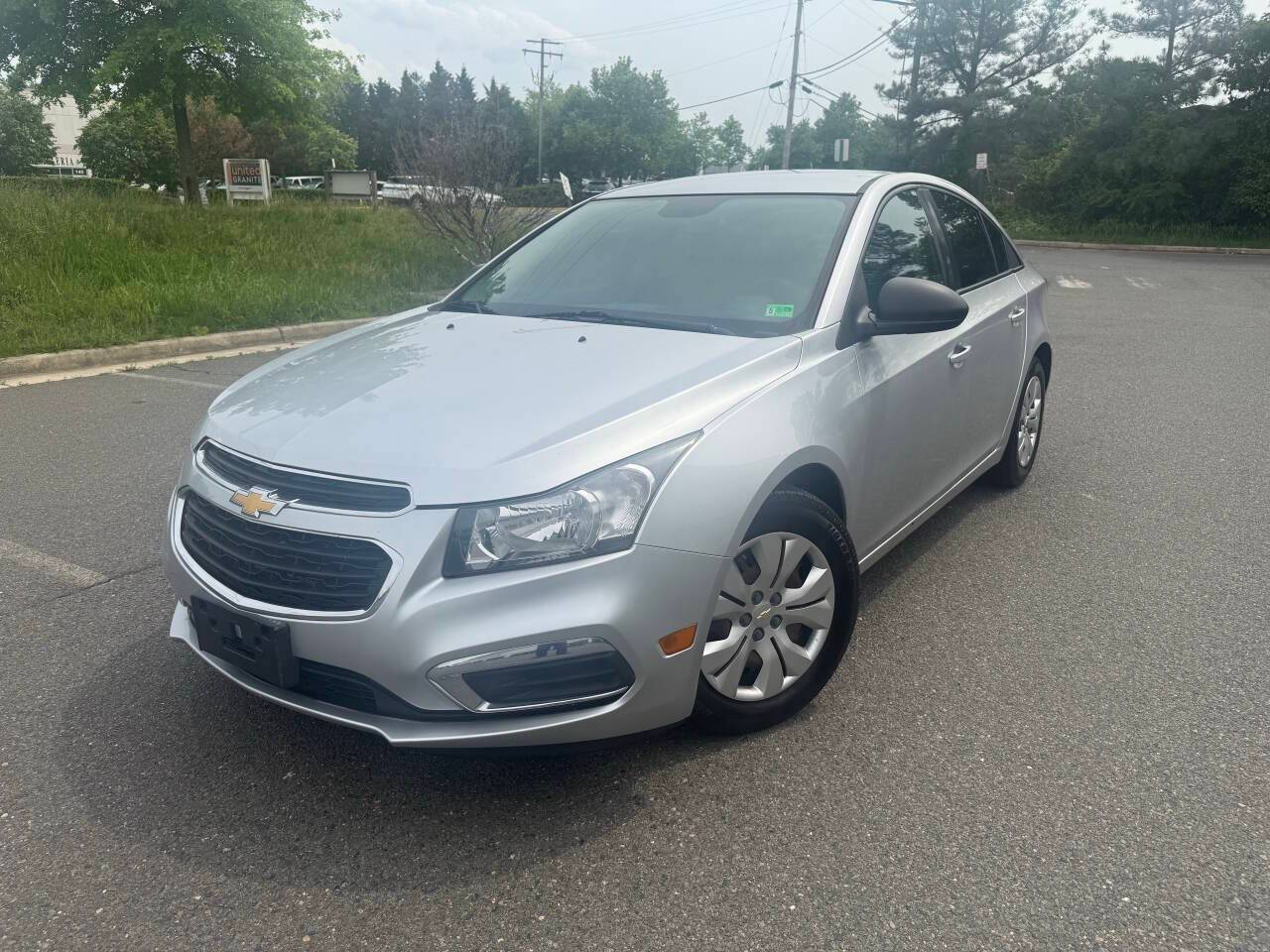 2016 Chevrolet Cruze Limited LS — Sedan — 66,735 mi — Chantilly, VA