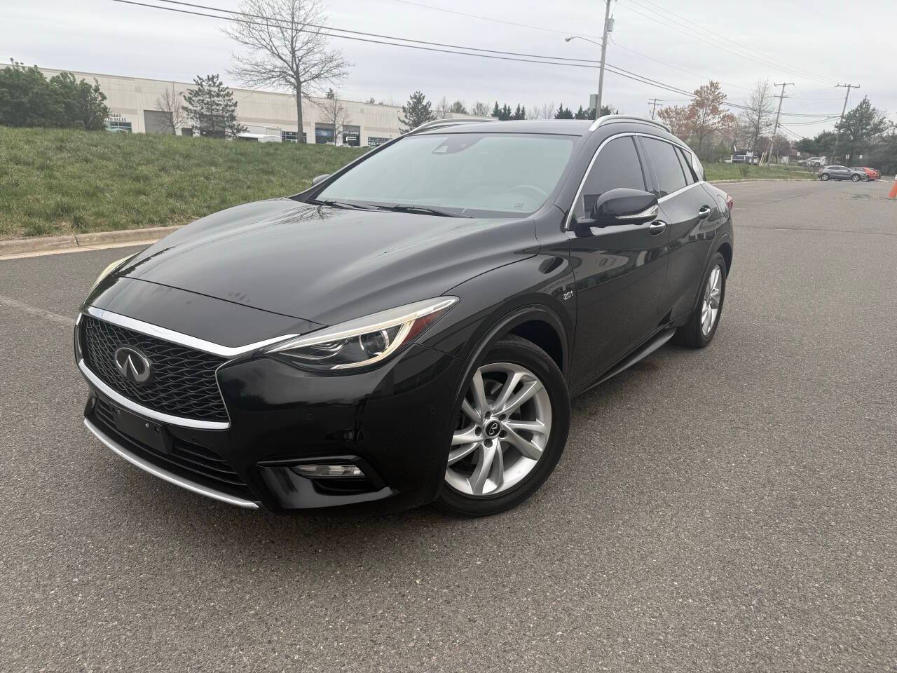 2017 INFINITI QX30 Premium — SUV — 118,200 mi — Chantilly, VA