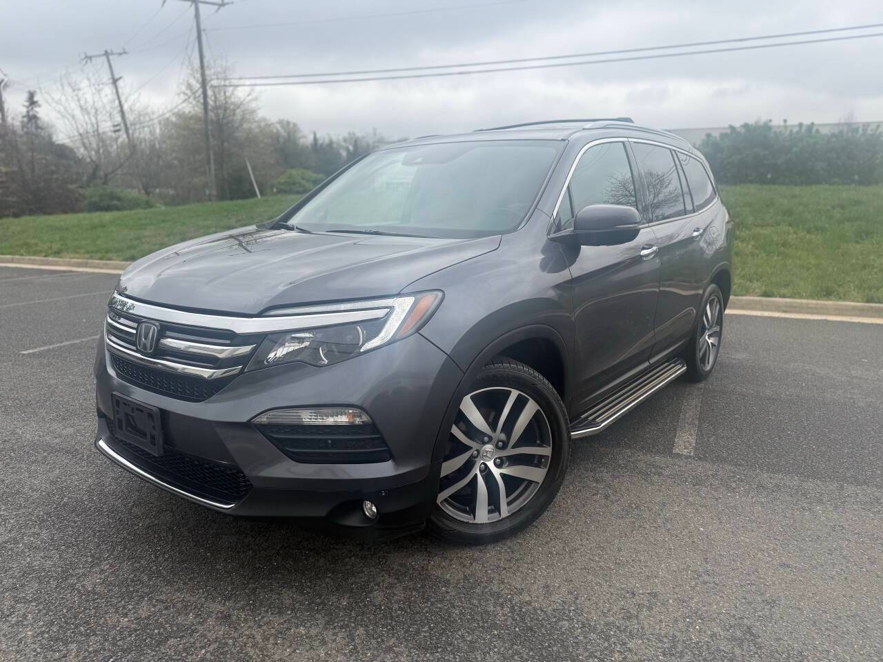 2017 Honda Pilot Touring — SUV — 91,742 mi — Chantilly, VA