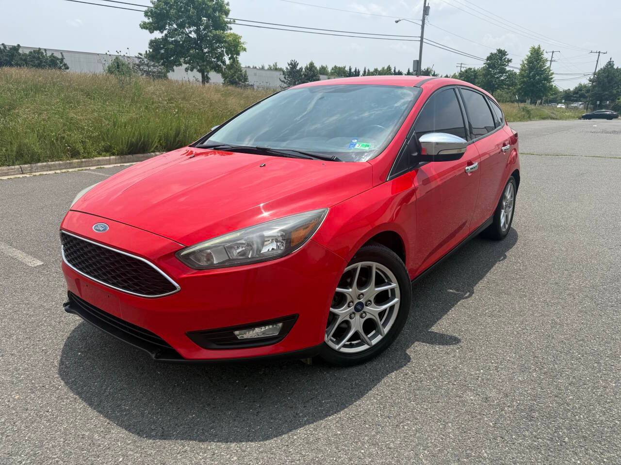 2015 Ford Focus SE — Hatchback — 141,720 mi — Chantilly, VA