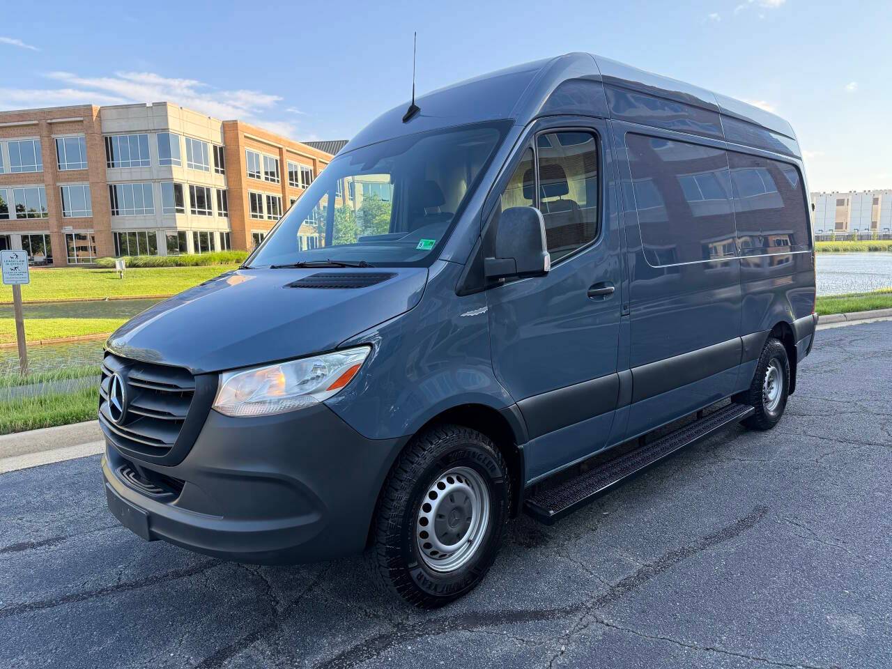 2019 Mercedes-Benz Sprinter Crew Van 2500 — Passenger Van — 71,425 mi — Chantilly, VA