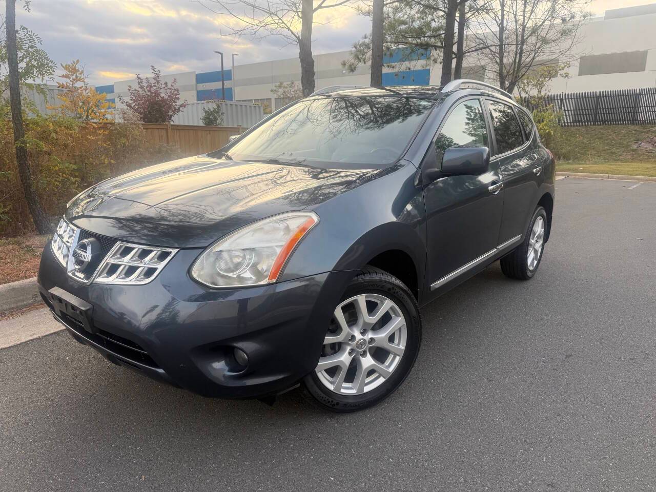 2013 Nissan Rogue SL — SUV — 136,105 mi — Chantilly, VA