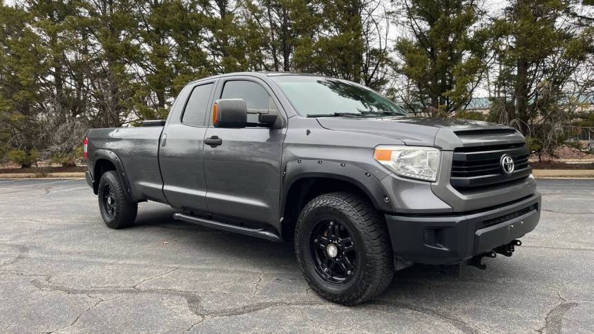 2014 Toyota Tundra SR — Pickup Truck — 162,233 mi — Chantilly, VA