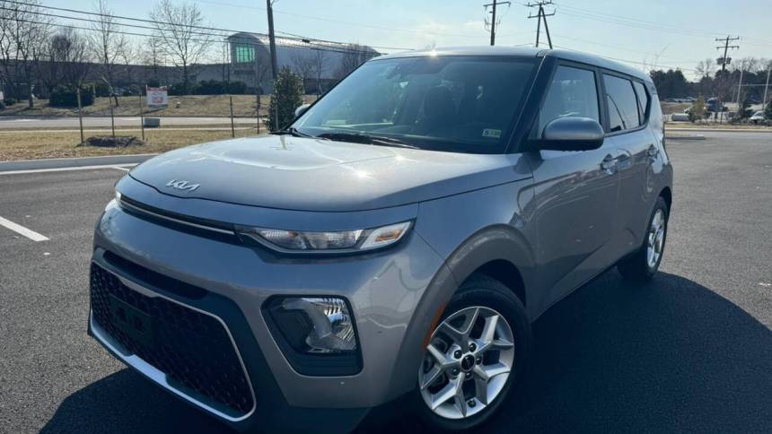 2022 Kia Soul LX — Hatchback — 81,421 mi — Chantilly, VA