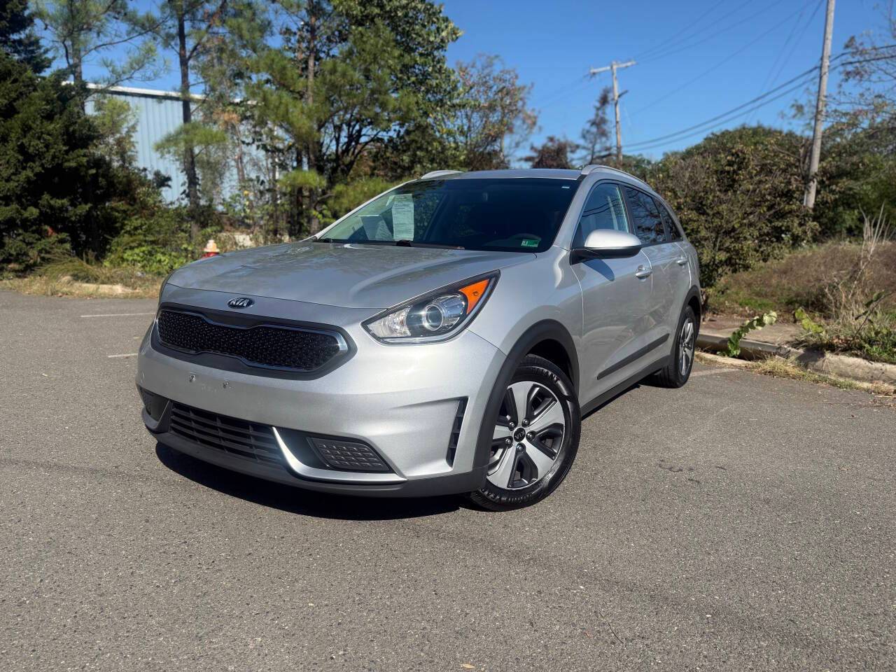 2017 Kia Niro Hybrid LX — SUV — 132,244 mi — Chantilly, VA