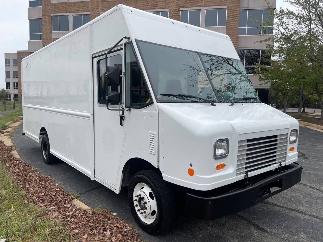 2018 Ford F-59 Commercial Stripped Chassis Base — Chassis Cab Truck — 100,249 mi — Chantilly, VA