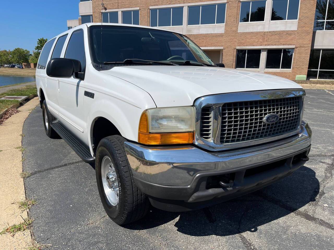 2000 Ford Excursion XLT — SUV — 346,361 mi — Chantilly, VA
