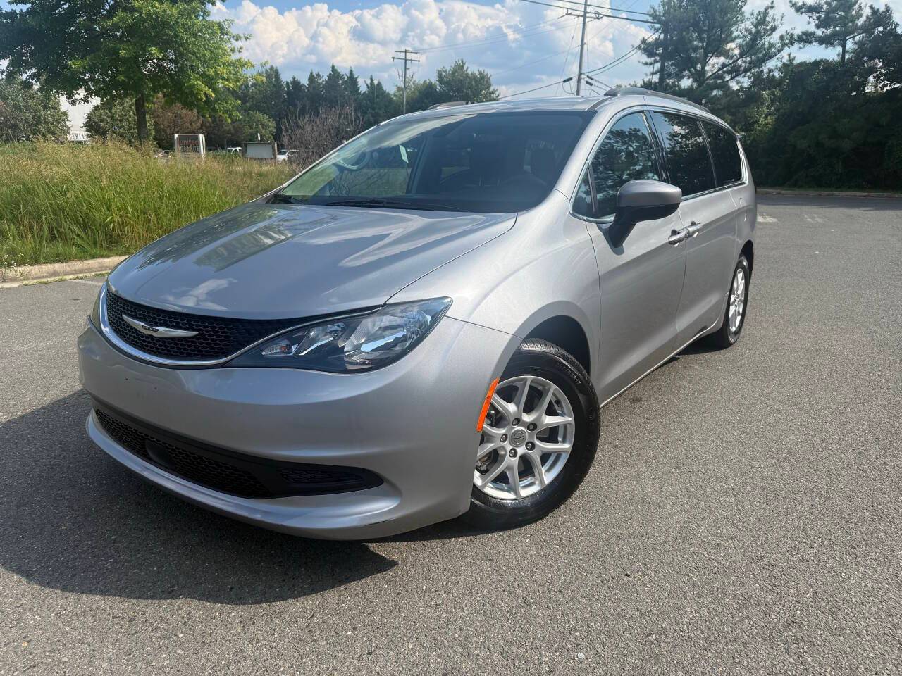 2021 Chrysler Voyager LXI — Minivan — 113,747 mi — Chantilly, VA